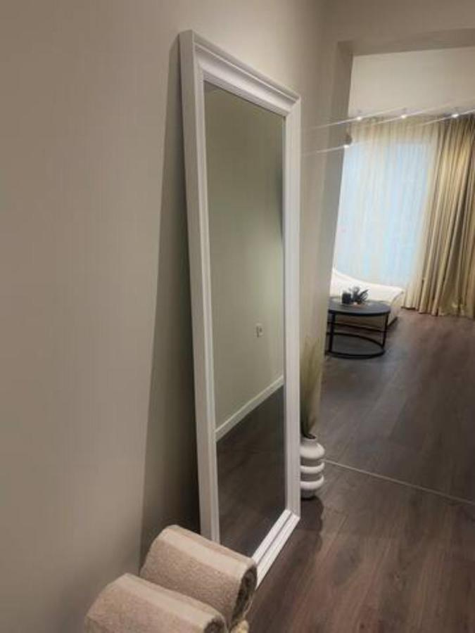 New Luxury Furnished Apartment - Beach, Varna Center & Fast Wi-Fi Zewnętrze zdjęcie